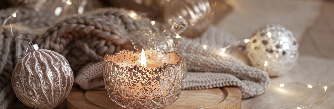SEASONAL DECOR